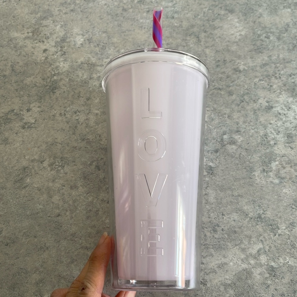 Colour changing 22 oz cup